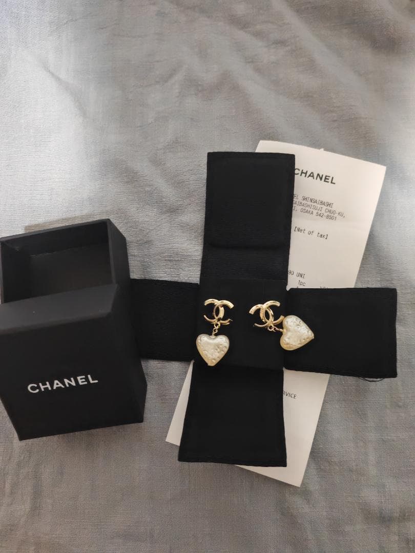 極美品 CHANEL シャネル ピアス CCロゴ ハート パール ゴールド