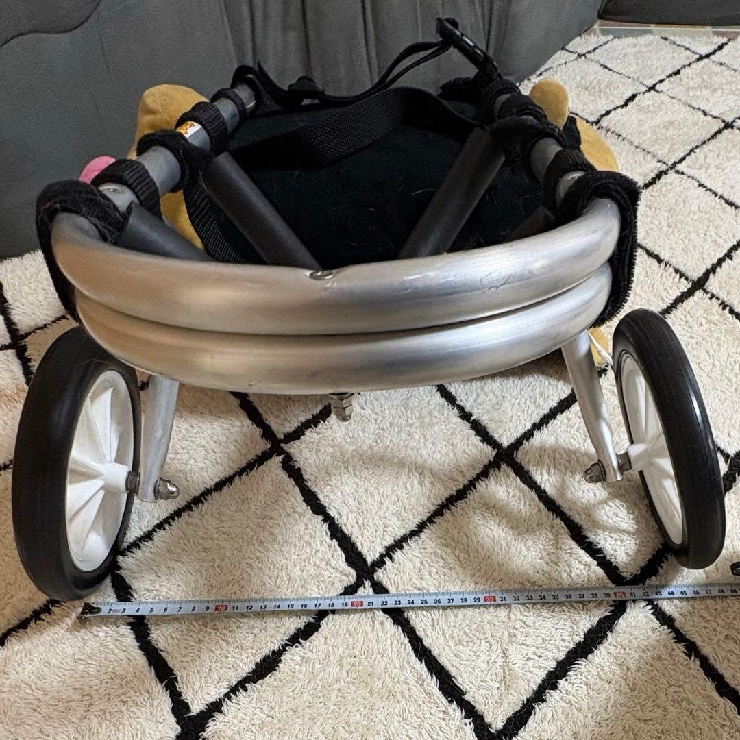 中型犬用車いす　ポチの車イス