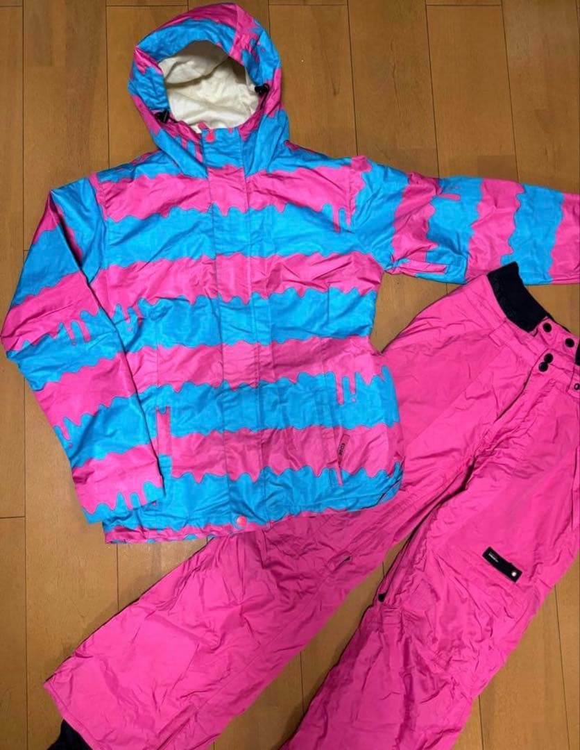Burton スノボウェア　上下セット　美品　スノーボードウェア