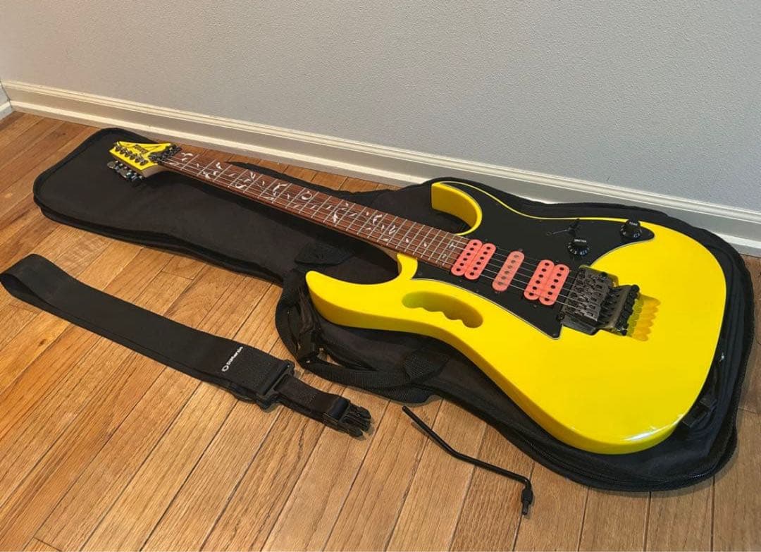 【限定♪】 Ibanez JEM Junior Special Yellow