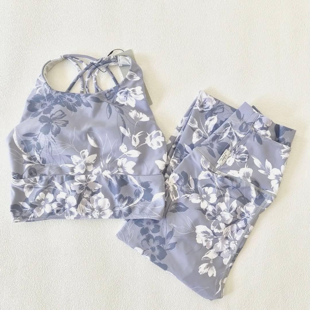 ジュリエ セットアップ 0 ブラトップ レギンス ヨガウェア ホットヨガ 花柄