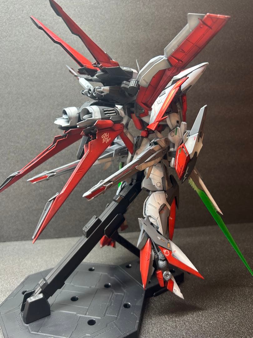 MGエクリプスガンダム　全塗装　完成品