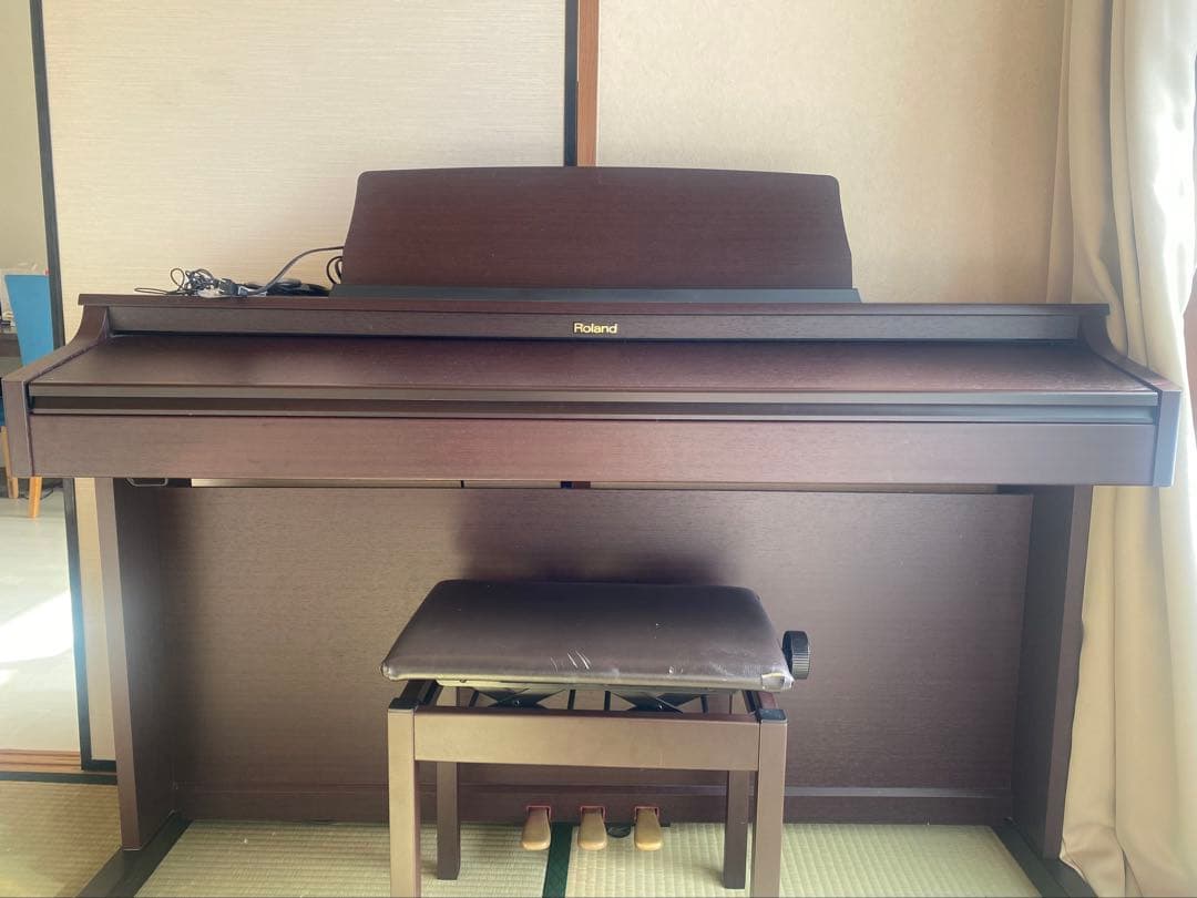 Rolandデジタルピアノ88鍵盤 ダークブラウン08年製(送料12000円)