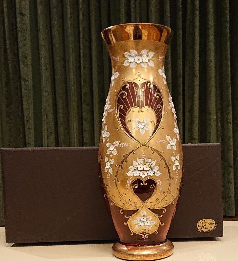 ボヘミアクリスタル 赤 花瓶　52㌢