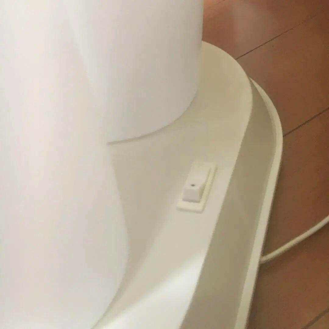 マネキン トルソー ／ライト照明付き／店舗什器 間接照明 ／ディスプレイ