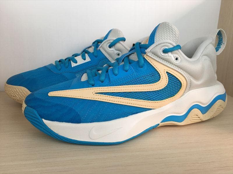 ナイキ ヤニスイモータリティ3 靴 メンズ 27,5cm 新品 (2376)