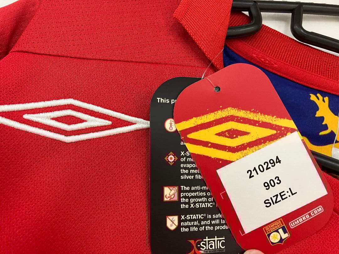 06-07 オリンピック・リヨン　ジュニーニョ　アンブロオフィシャルユニフォーム