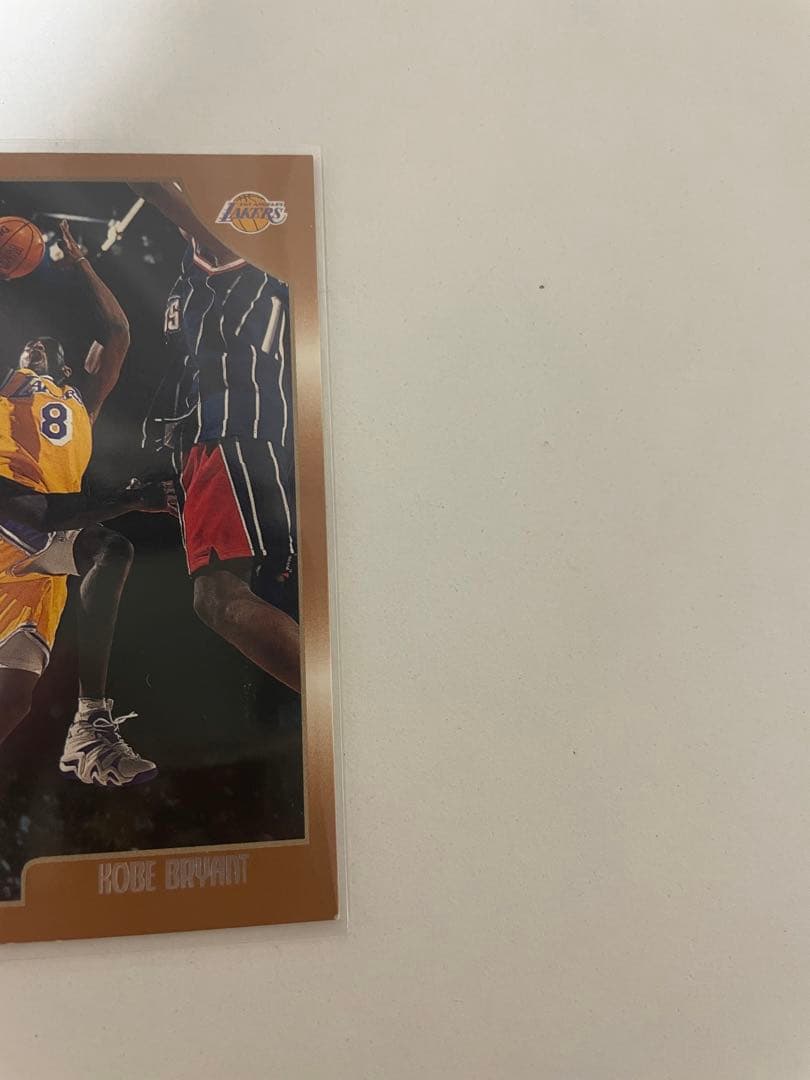 NBAカードコービー希少品