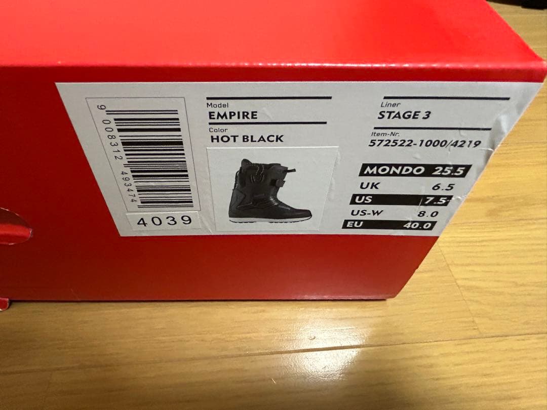 DEELUXE EMPIRE サイズ　25.5cm 新品