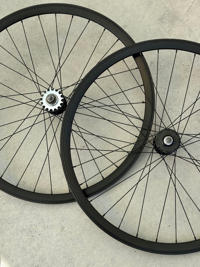 ピスト用　ブラックホイール