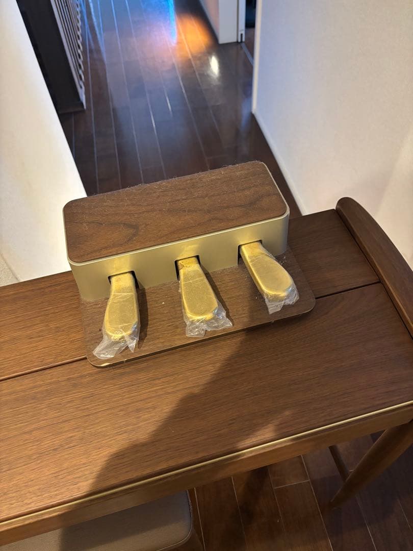 【 Roland × カリモク家具 】 KIYOLA ウォールナット　電子ピアノ