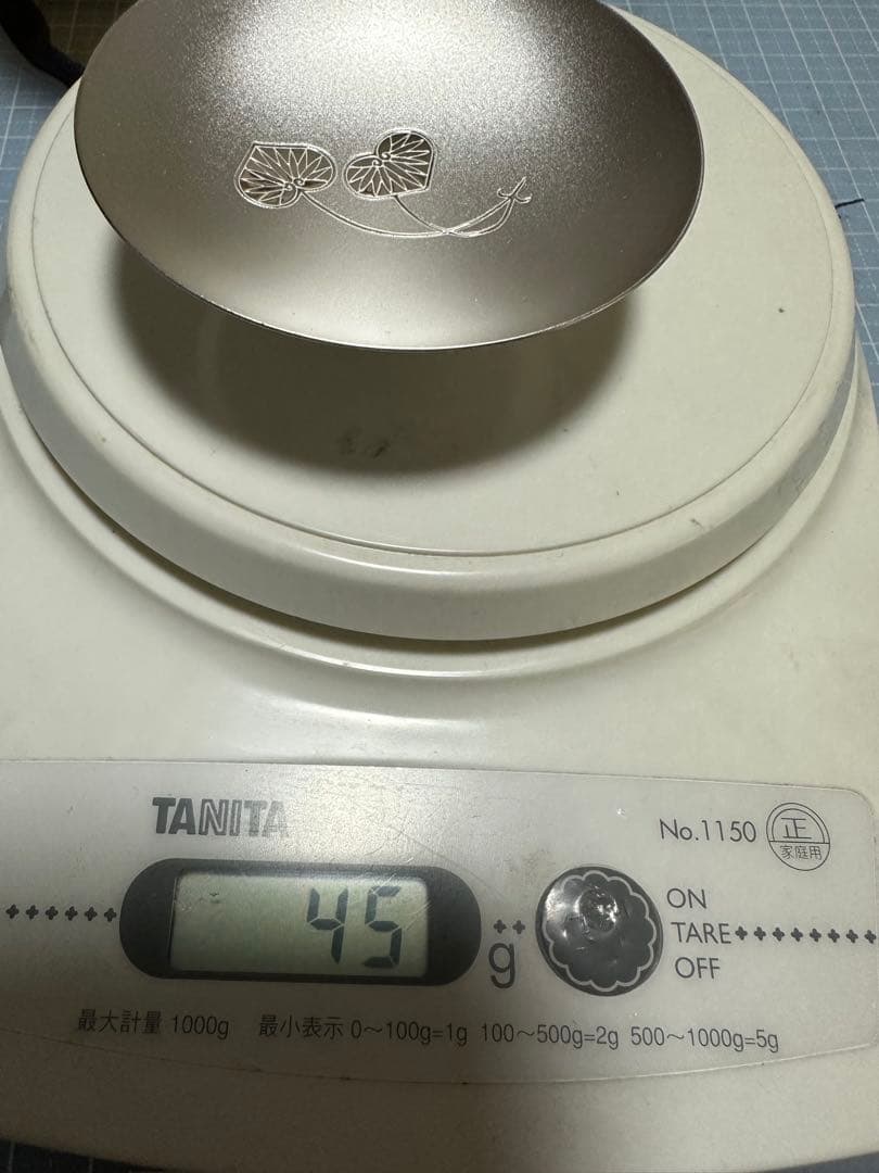 銀杯　徳川家葵のデザイン