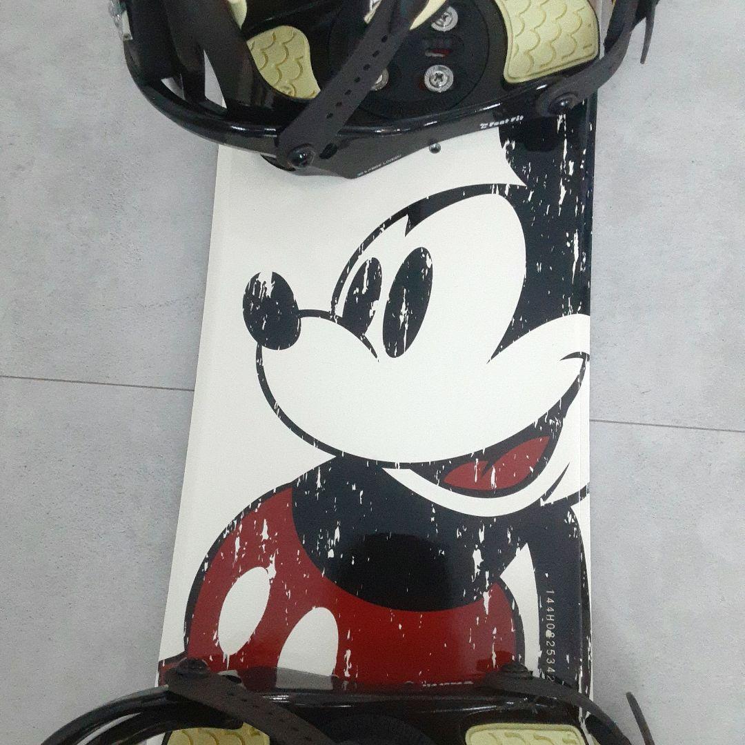 ミッキーマウス Hart スノーボードセット 144 サロモン ビンディング付き