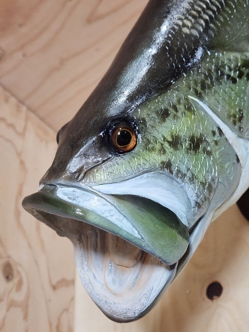 ハンドメイド　ブラックバス 釣り　フィギュア　レプリカ　模型　置物