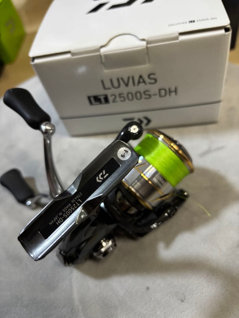 DAIWA LUVIAS LT2500S-DH スピニングリール