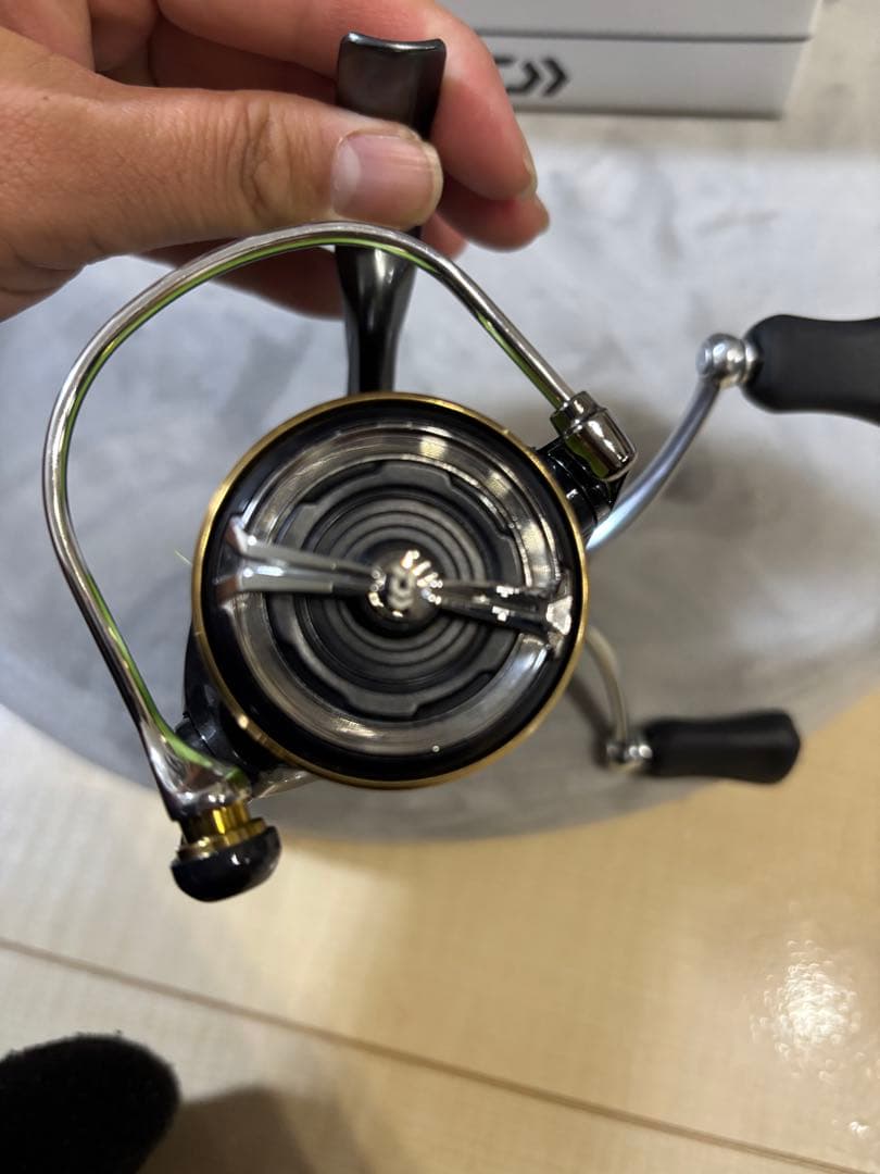 DAIWA LUVIAS LT2500S-DH スピニングリール