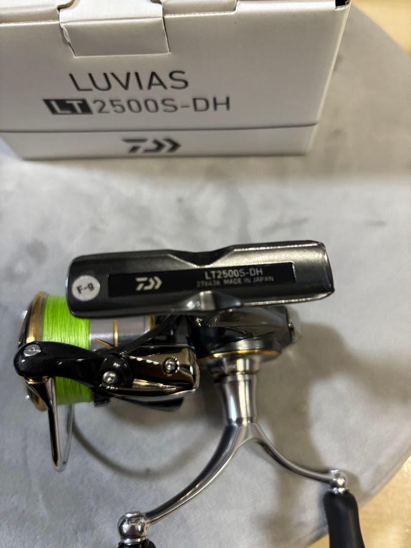 DAIWA LUVIAS LT2500S-DH スピニングリール