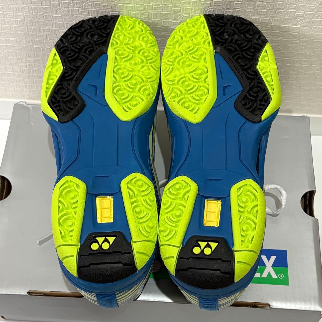 未使用 YONEX オムニクレー用 テニスシューズ エアラスダッシュ 25.5