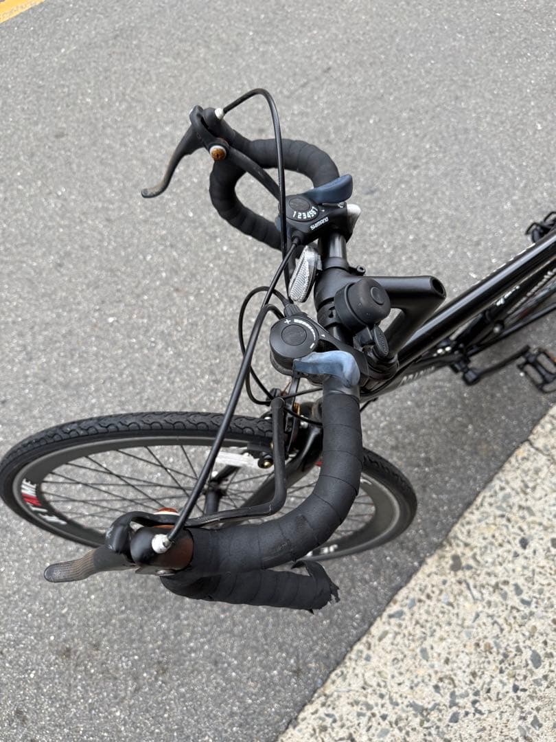 97 自転車 大阪市 【引取り限定】 28インチ 変速付き ロードバイク