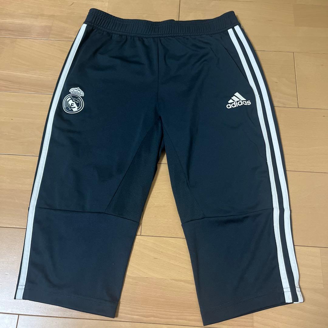 レアル・マドリード　トレーニングパンツ　七分丈　Ｍ
