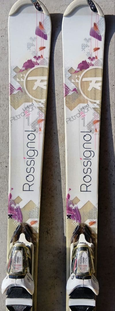 レディース スキー板１５４Cm　Rossignol Attraction