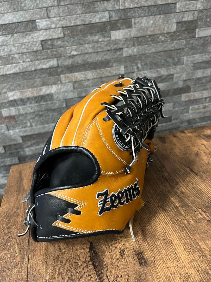 ジームス　軟式外野用グローブ（未使用）