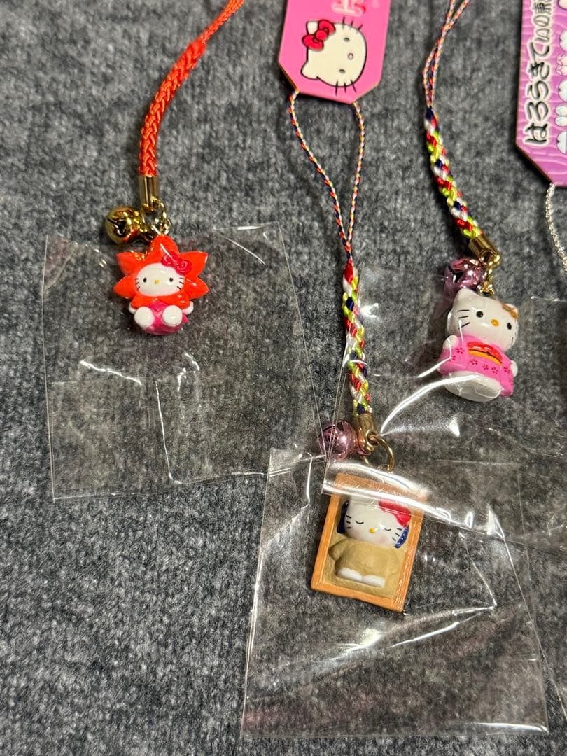 ご当地限定ハローキティ　根付け　13個セット