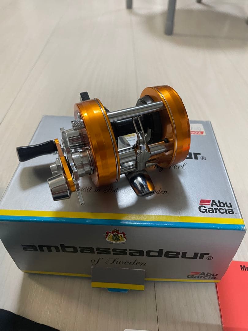 《限定品》ABU アンバサダー2500c サンセットオレンジ　【新品・未使用】