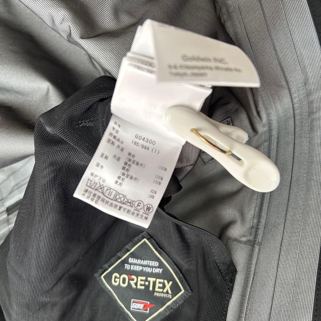 ゴールドウィン　スキーウエア上下セット