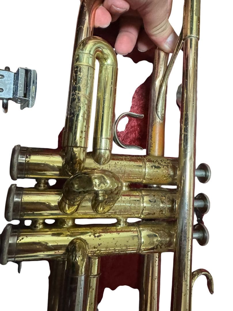 ジャンク 赤ベルYAMAHA トランペット YTR-3320 純正マウスピース付
