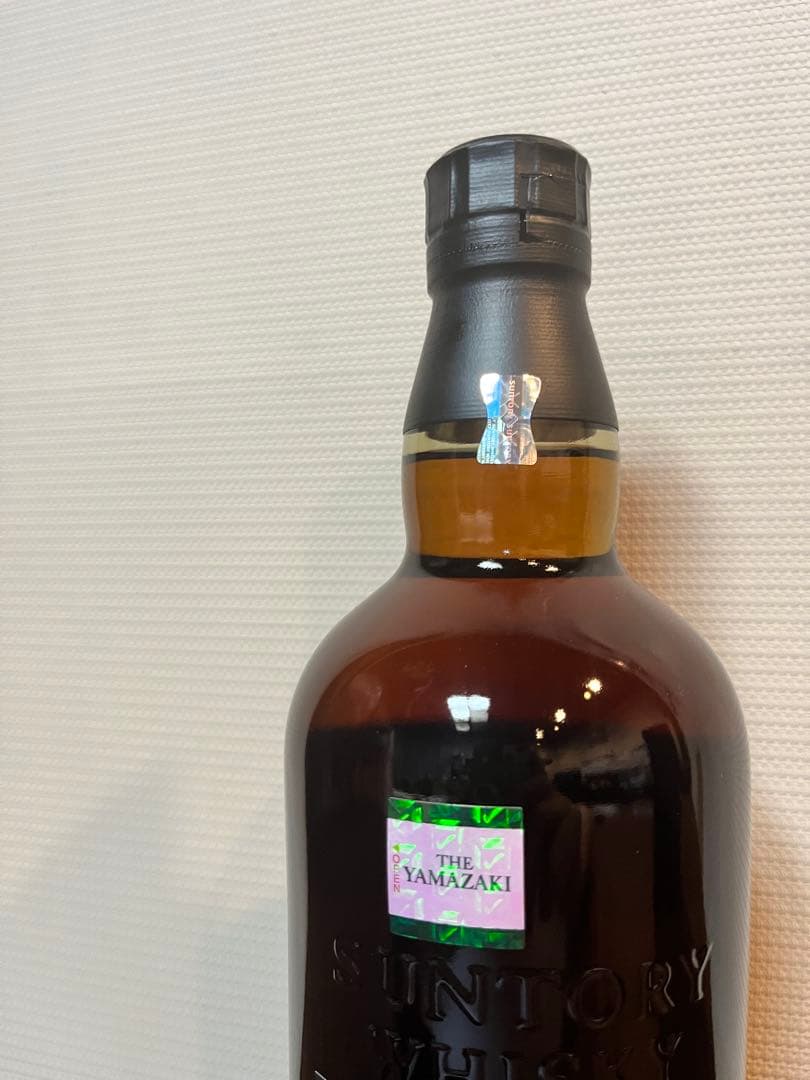 【未開封】サントリー山崎18年シングルモルトウイスキー 700ml 箱付Wホロ