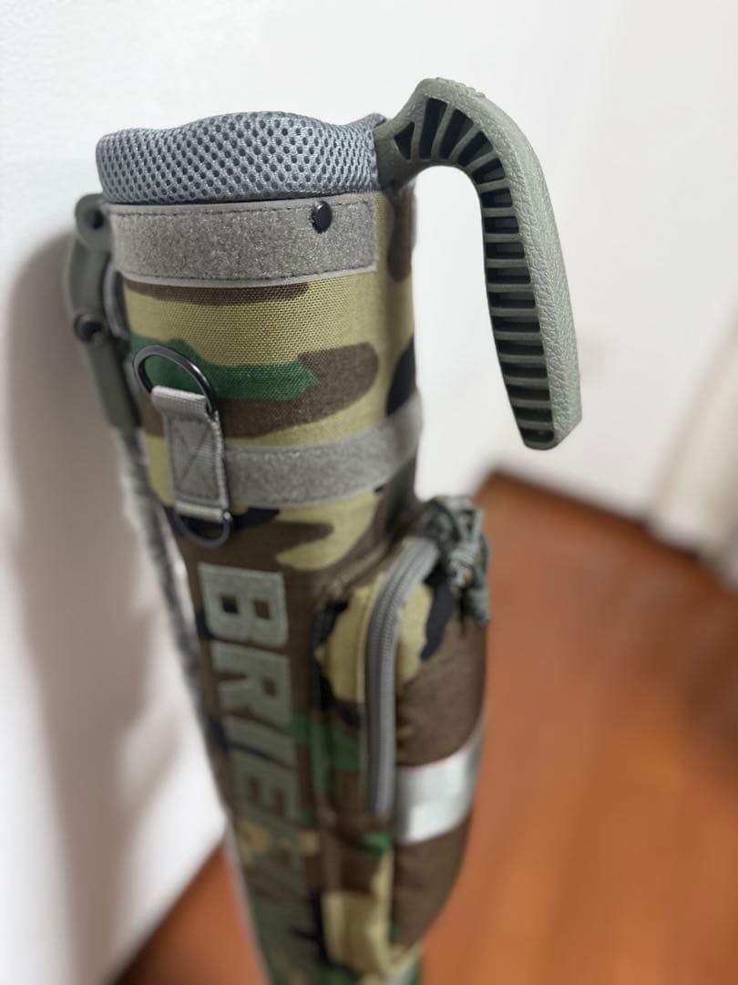 ⭐︎新品未使用品　BRIEFING 迷彩 セルフスタンドサブバック⭐︎