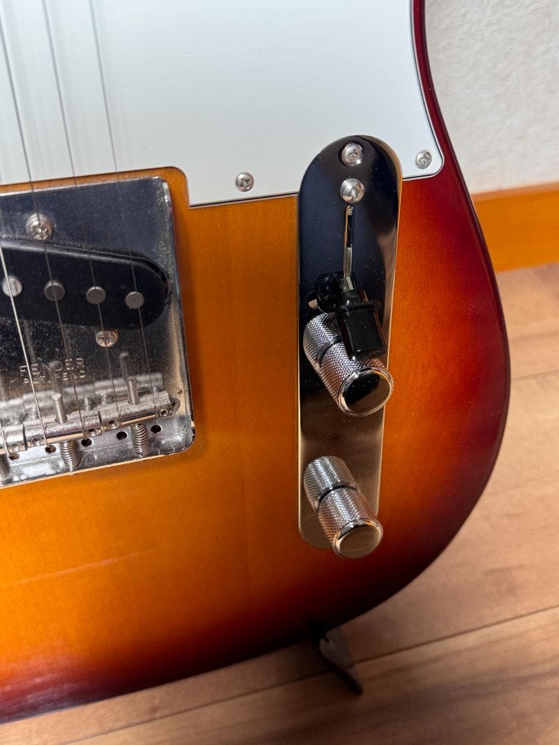 Fender リミテッドインターナショナルカラー テレキャスター