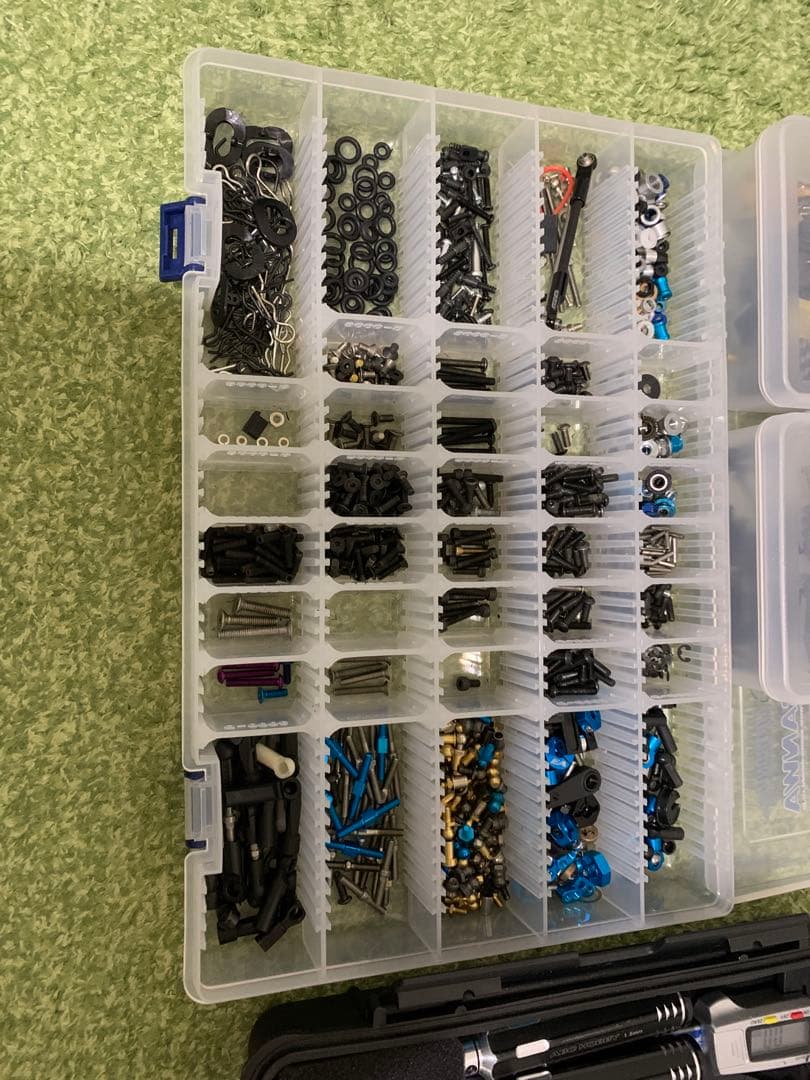 RC用工具、ケース、電動ドライバーとピッド付き