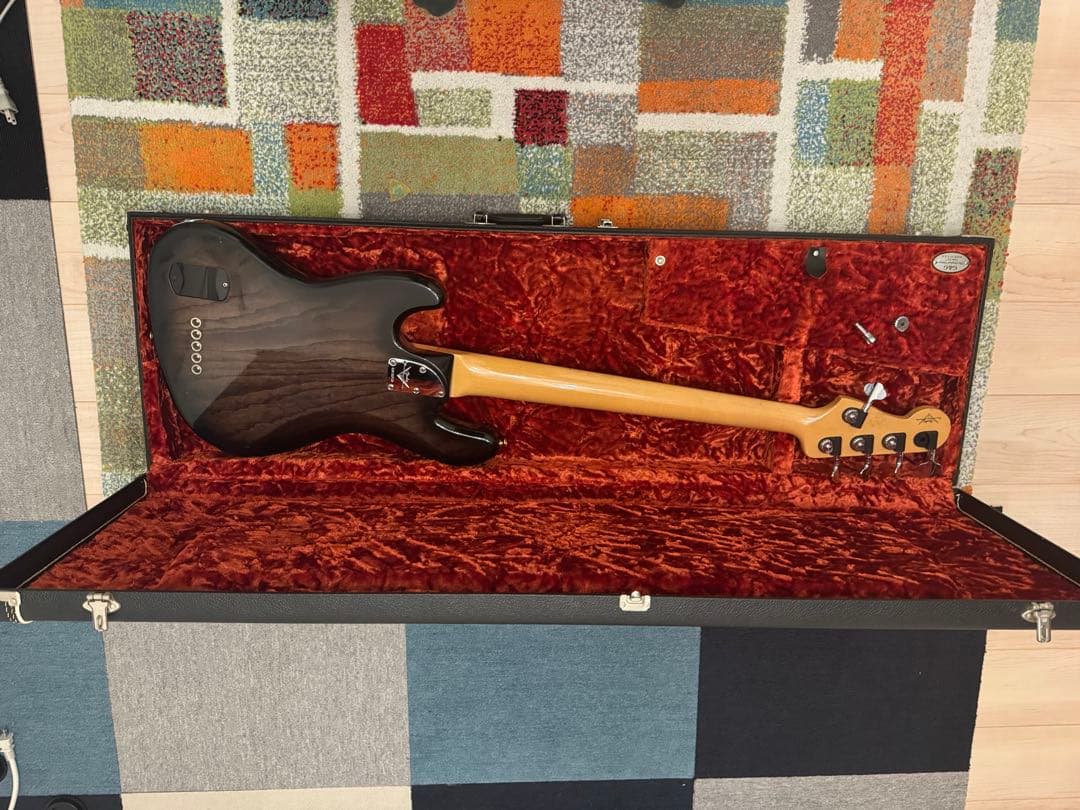 ベース Fender customshop classic V jiraud pre