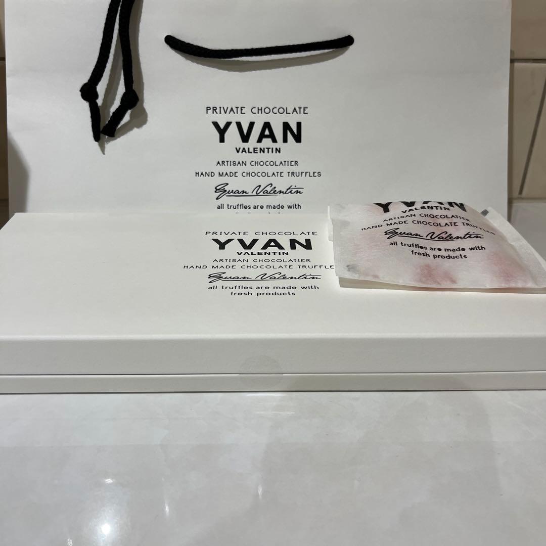 未開封　イヴァンヴァレンティン チョコレートトリュフ 24個　サロショ