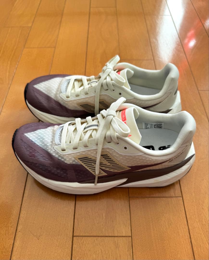 スパイク・シューズ New Balance FuelCell Rebel v5 / 23.5cm