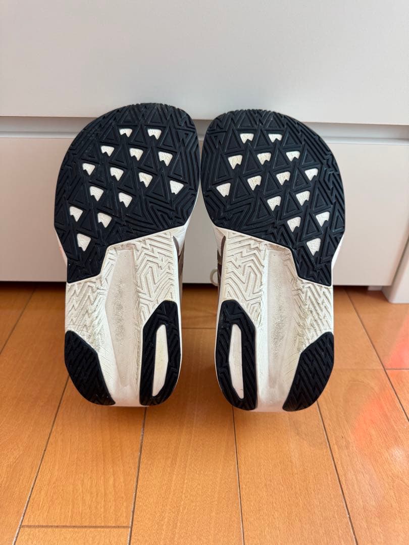 スパイク・シューズ New Balance FuelCell Rebel v5 / 23.5cm