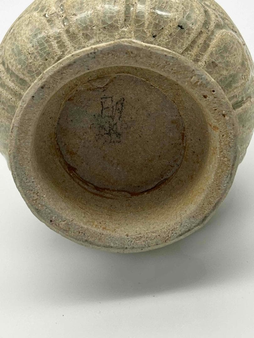 宋時代　青磁 湖田窯 刻牡丹蓮花文瓶 壺 尊 水注　影青 青白磁(D-46)