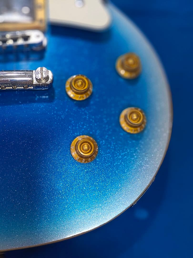 レスポール モデルブランドエレキギター 青色のグラデーション