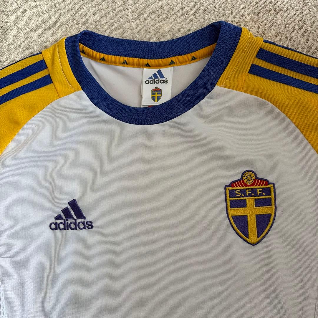 希少品 adidas スウェーデン代表 ユニフォーム 2002
