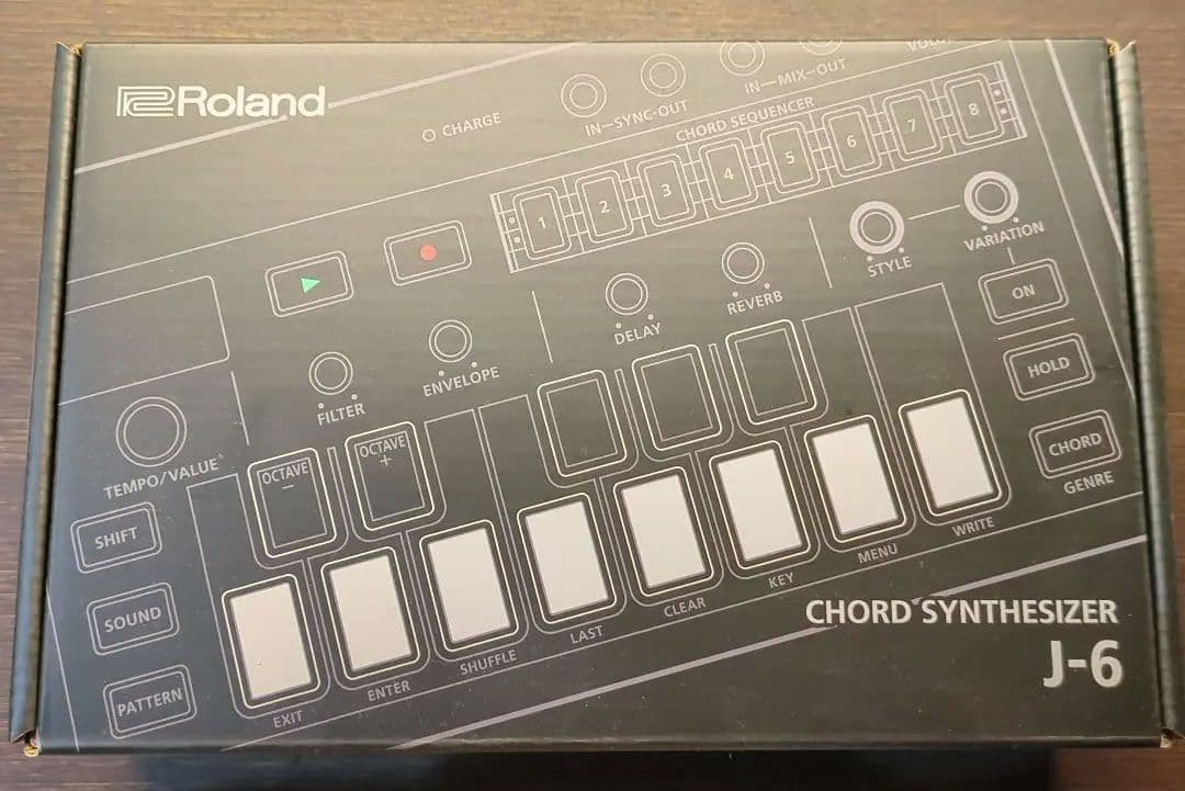 Roland AIRA Compact J-6 コードシンセサイザー