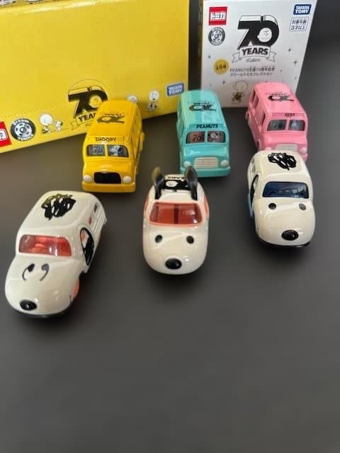 【トミカ】 スヌーピー PEANUTS 70周年記念 コンプリートセット