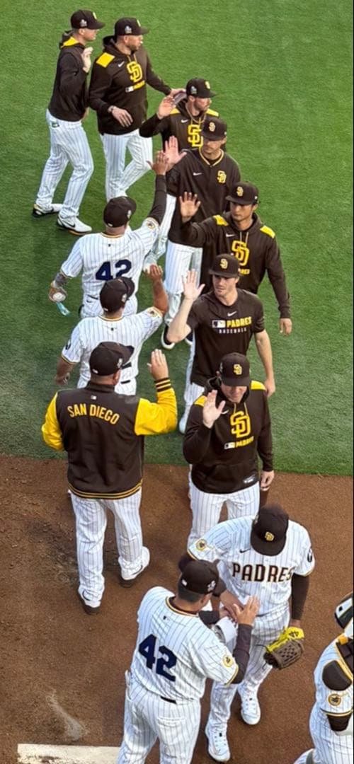 ダルビッシュ選手等着用サイズL パドレスオーセンティック パフォーマンスTシャツ