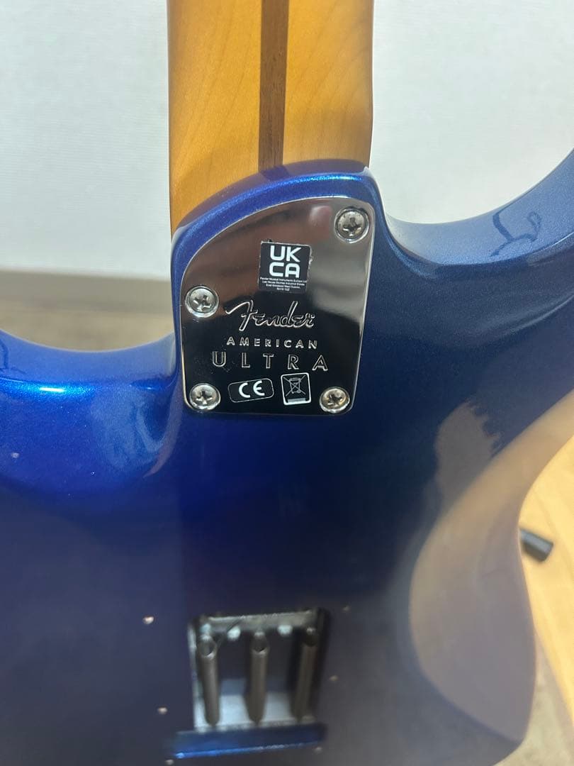 Fender ストラトキャスターウルトラSSS