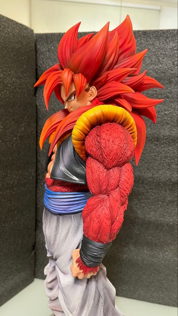 ドラゴンボールGT希少スタチュー1/4サイズゴジータサイヤ人４