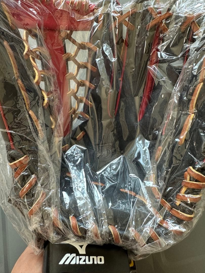 【値下げ：非売品】横浜DeNAベイスターズ　荒波翔モデル　軟式グローブ