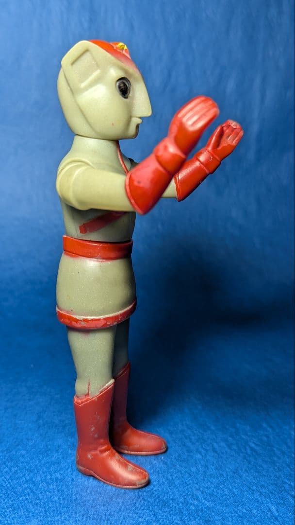 ブルマァク※ミドルサイズ　◆レッドファイター◆　トリプルファイター　円谷プロ