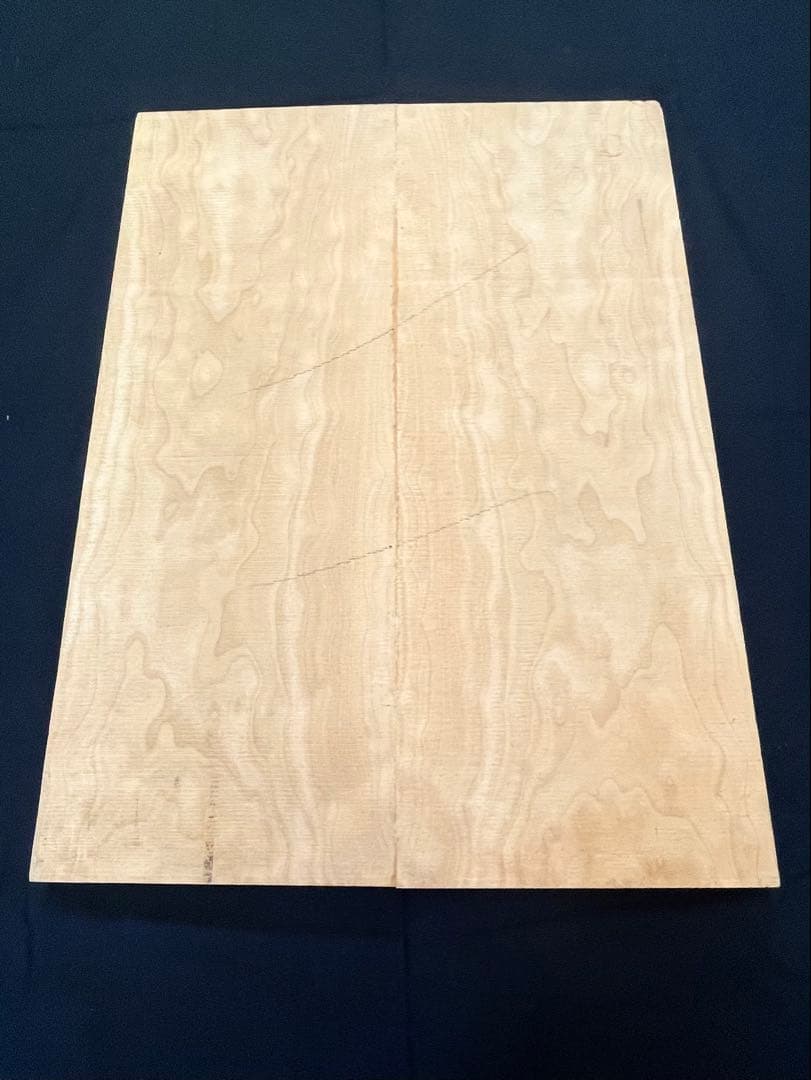 Quilt Soft Maple body top材