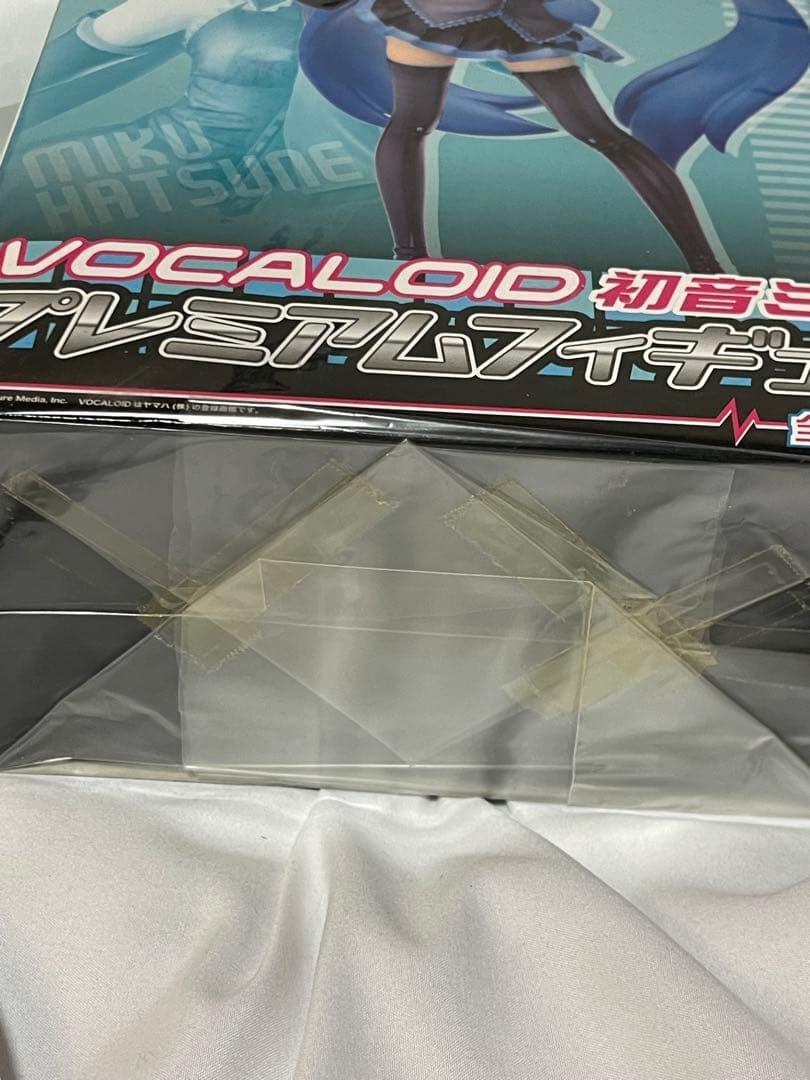 Vocaloid 初音ミク フィギュア 2点セット